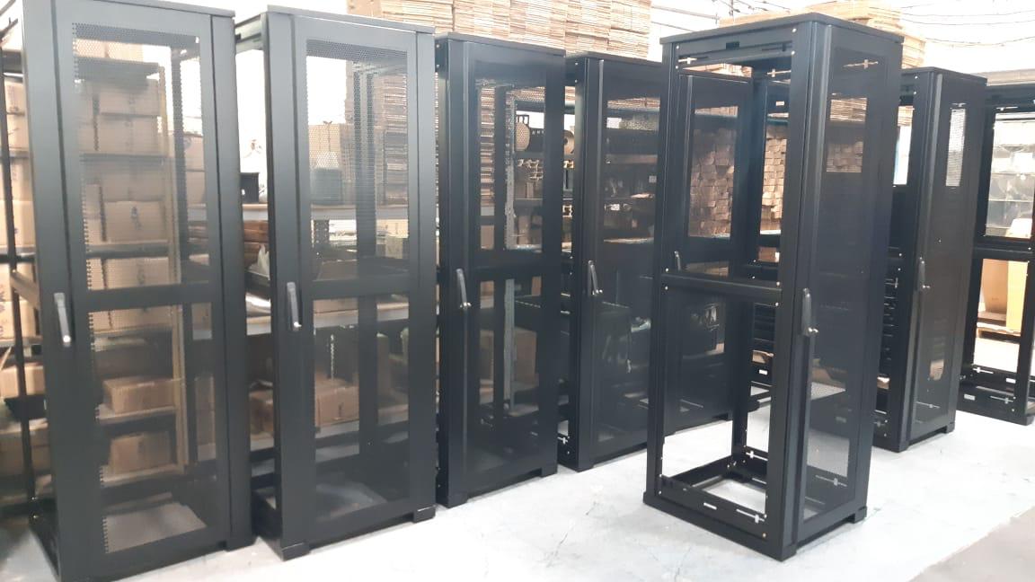 Rack Backbone 44UX700LX670MM